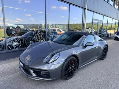 Porsche 911 Targa 4 GTS PDK — Roadster iconique, 480 ch et toit rétractable — Innenraum