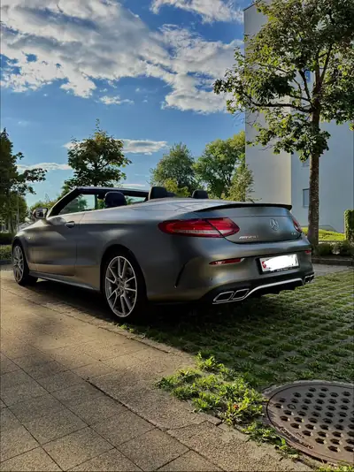Mercedes-Benz C 43 AMG 4matic — Cabriolet performant, 367 ch et transmission intégrale — fianco