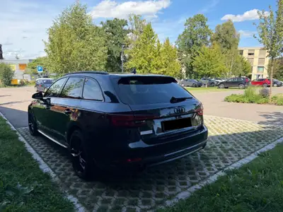 Audi A4 Avant 2.0 TFSI g-tron Sport — Break écologique et performant, 150'000 km — arrière
