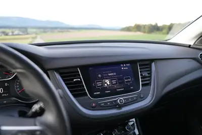 Opel Grandland X 2.0 CDTi Ultimate — SUV spacieux, diesel performant, 60 650 km — Miniature 10