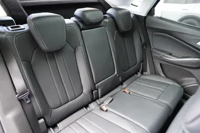 Opel Grandland X 2.0 CDTi Ultimate — SUV spacieux, diesel performant, 60 650 km — Miniature 13