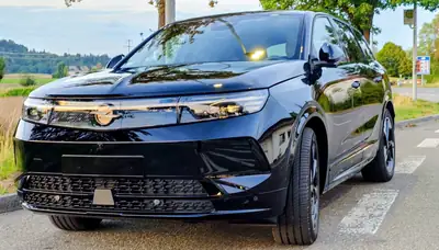 Opel Grandland -e Ultimate — SUV électrique performant, 8 500 km seulement — Detail