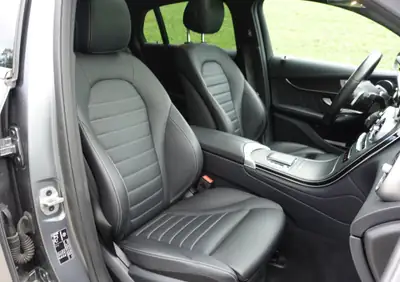 Mercedes-Benz GLC 200 AMG Line — SUV hybride léger, 48 500 km, équipements premium — Miniatur 11