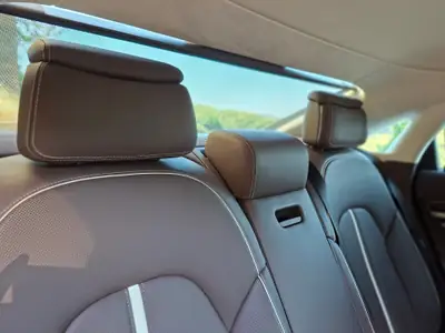 Audi A8 4.2 V8 FSI Quattro — Berline de prestige, 81 700 km, motorisation 372 ch — Miniature 19