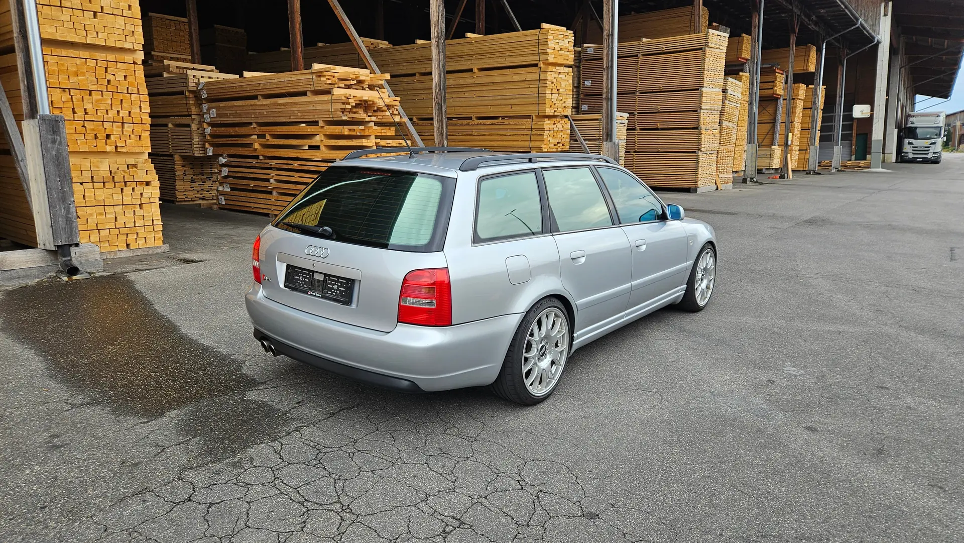 Audi S4 2001 occasion Worb — 2