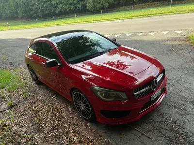 Mercedes-Benz CLA 250 Sport 4Matic — Berline coupé élégante, moteur turbo performant — detail