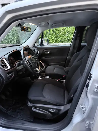 Jeep Renegade 1.4 140 MultiAir — SUV compact citadin, sans sinistre, 195000 km — arrière