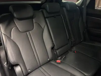 Kia Sorento 1.6 T-GDi HEV 7 places — Hybride performant, 32'000 km seulement — Miniatur 8