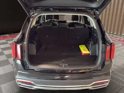 Kia Sorento 1.6 T-GDi HEV 7 places — Hybride performant, 32'000 km seulement — Miniatur 10