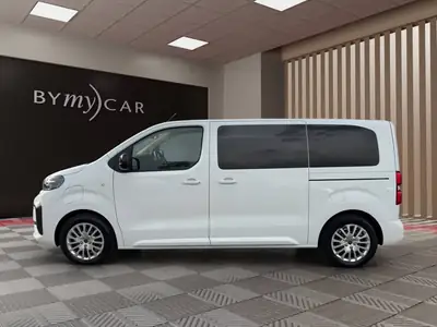 Peugeot e-Traveller Business 50 Standard — Minivan électrique 9 places, faible kilométrage — Innenraum
