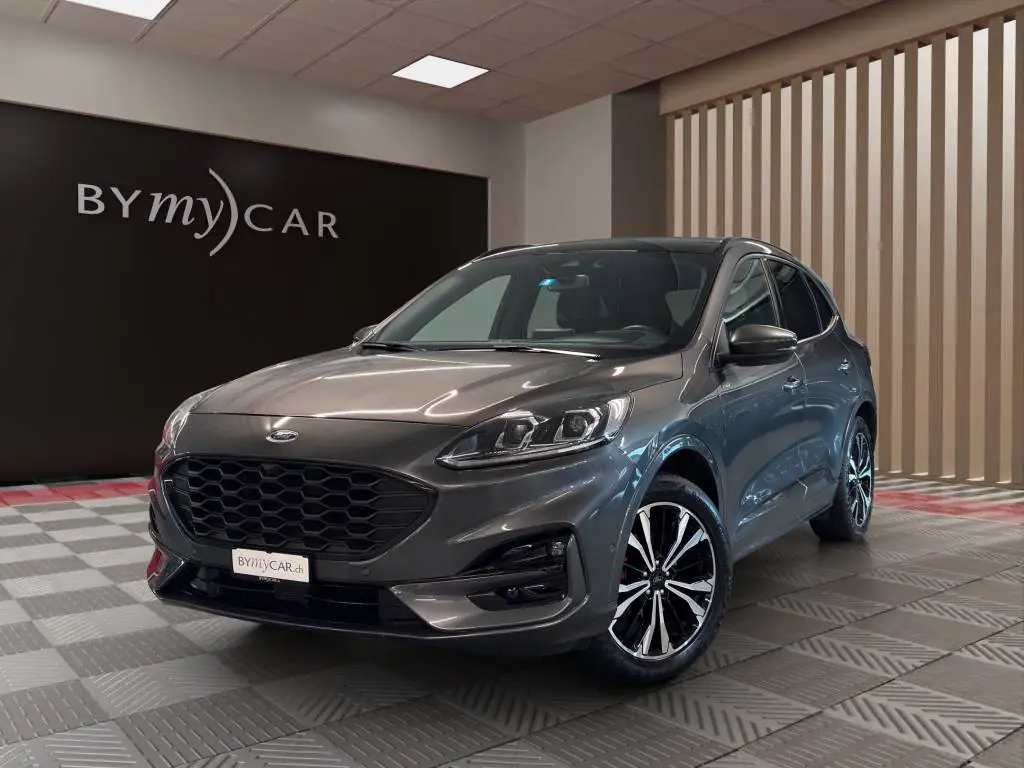 Ford Kuga 2.5 FHEV ST-Line X 4WD — SUV hybride essence, 4 roues motrices, 52 886 km