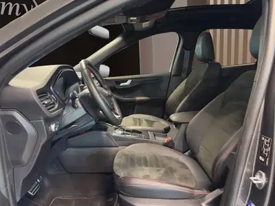 Ford Kuga 2.5 FHEV ST-Line X 4WD — SUV hybride essence, 4 roues motrices, 52 886 km — Miniatur 7
