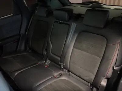 Ford Kuga 2.5 FHEV ST-Line X 4WD — SUV hybride essence, 4 roues motrices, 52 886 km — Miniatur 10
