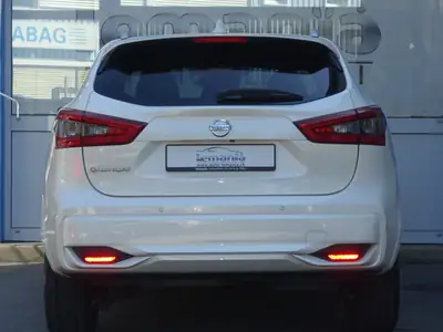 Nissan Qashqai 1.7 dCi Tekna — SUV 4x4 diesel automatique, 83'000 km seulement — Detail