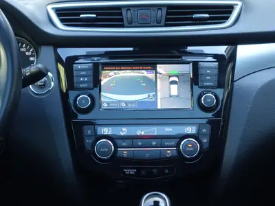 Nissan Qashqai 1.7 dCi Tekna — SUV 4x4 diesel automatique, 83'000 km seulement — Miniatur 14
