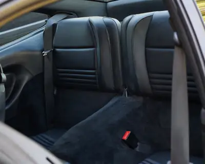 Porsche 911 Carrera 4 — Légende des années 90, transmission manuelle authentique — dettaglio