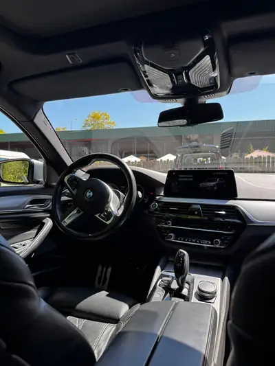 BMW 540d xDrive — Break diesel performant, 104'000 km, entretien BMW — Miniatur 8