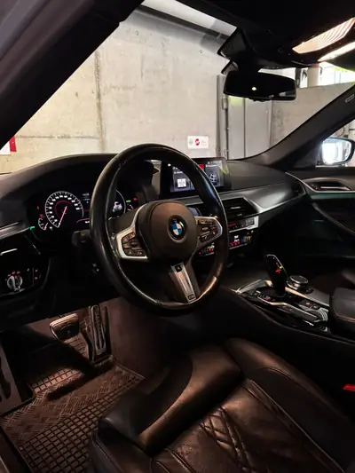 BMW 540d xDrive — Break diesel performant, 104'000 km, entretien BMW — Miniatur 11