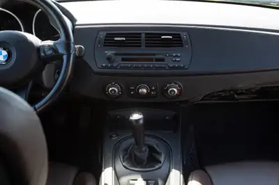 BMW Z4 M Coupé 2007 — Sportive légendaire, 342 ch et boîte manuelle — interni