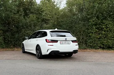 BMW 330d xDrive M Sport Touring — Diesel performant, break polyvalent, affaires comme loisirs — Detail