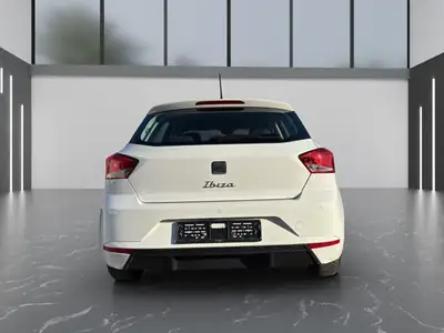 SEAT Ibiza 1.0 TSI 110 Style DSG — Citadine dynamique, essence économe et fiable — detail