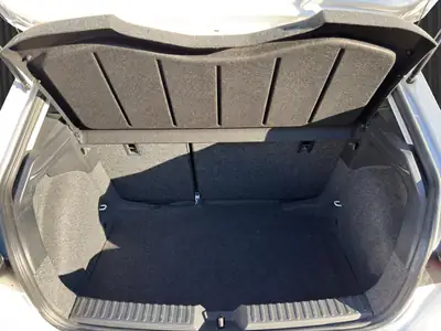 SEAT Ibiza 1.0 TSI 110 Style DSG — Citadine dynamique, essence économe et fiable — Thumbnail 20