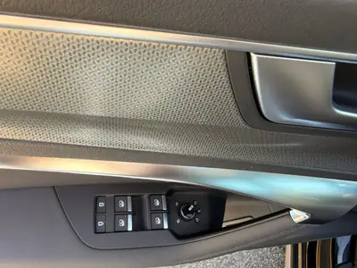 Audi A6 Allroad 55 TDI Quattro — SUV Coupé diesel performant, 178'000 km — Miniature 30