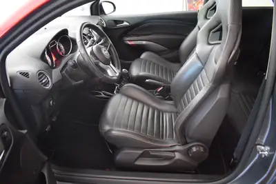 Opel Adam 1.4i Turbo S — Citadine dynamique, moteur suralimenté et design affirmé — côté