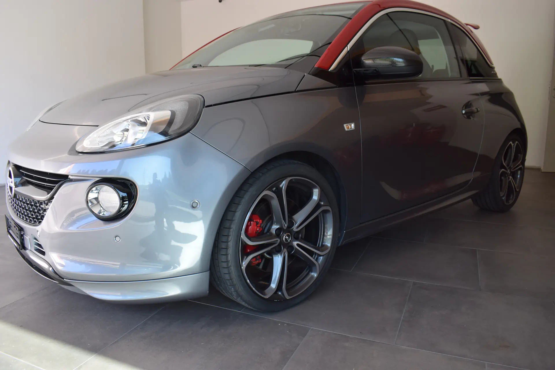 Opel Adam 1.4i Turbo S — Citadine dynamique, moteur suralimenté et design affirmé