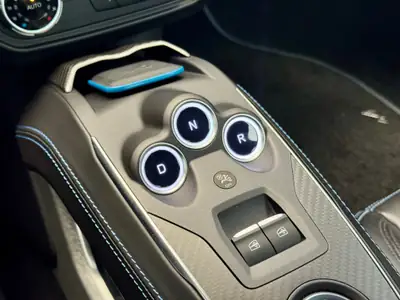 Alpine A110 Color Edition 2022 — Sportive française légendaire, édition limitée numéro 20 — Miniatur 17