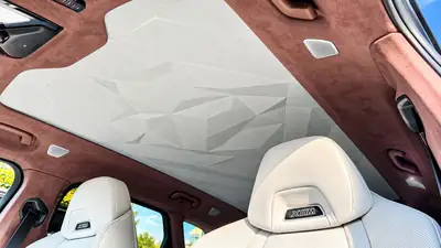 BMW XM Label Plug-in Hybrid — SUV haute performance, 748 ch et très faible kilométrage — Miniature 8