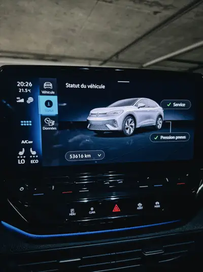 VW ID.5 GTX 4Motion — SUV électrique sportif, 299 ch, 53 600 km — Miniature 8