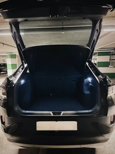 VW ID.5 GTX 4Motion — SUV électrique sportif, 299 ch, 53 600 km — Miniature 10