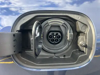 Mercedes-Benz C 300 de AMG Line 4Matic Kombi — Hybride diesel rechargeable, 40 km seulement — Miniatura 20