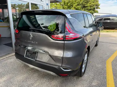 Renault Espace 1.6 dCi Intens — Monospace familial efficient, 145'900 km — vista posteriore
