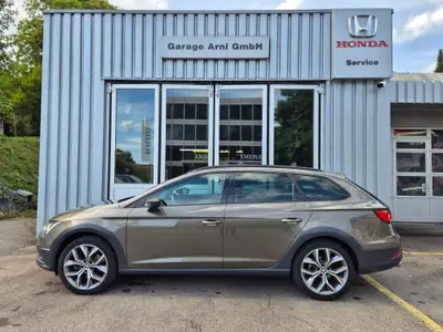 SEAT Leon 1.8 TSI 4Drive — Monospace agile, transmission DSG, faible kilométrage — côté
