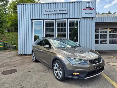 SEAT Leon 1.8 TSI 4Drive — Monospace agile, transmission DSG, faible kilométrage — tableau de bord