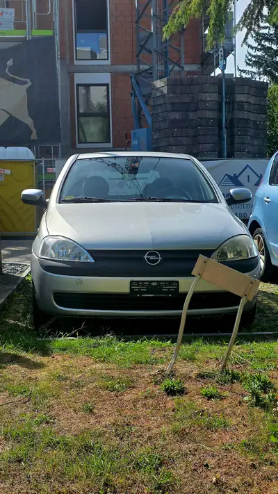 Opel Corsa C12 2002 — Citadine fiable et économique, sans accident — vista esterna