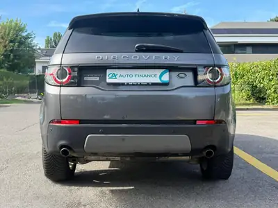 Land Rover Discovery Sport 2.0 TD4 HSE — SUV 7 places, diesel robuste, entretien suivi — Armaturenbrett