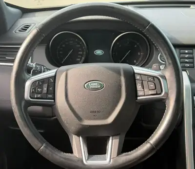 Land Rover Discovery Sport 2.0 TD4 HSE — SUV 7 places, diesel robuste, entretien suivi — Miniatur 13