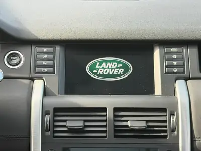 Land Rover Discovery Sport 2.0 TD4 HSE — SUV 7 places, diesel robuste, entretien suivi — Miniatur 24