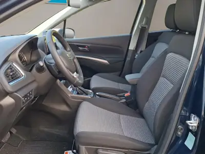 Suzuki S-Cross 1.4T Piz Sulai Hybrid 4x4 — SUV compact hybride, 20 km seulement — dettaglio