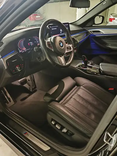 BMW 520d xDrive Touring — Hybride 48V, Pack M Sport, état irréprochable — dettaglio