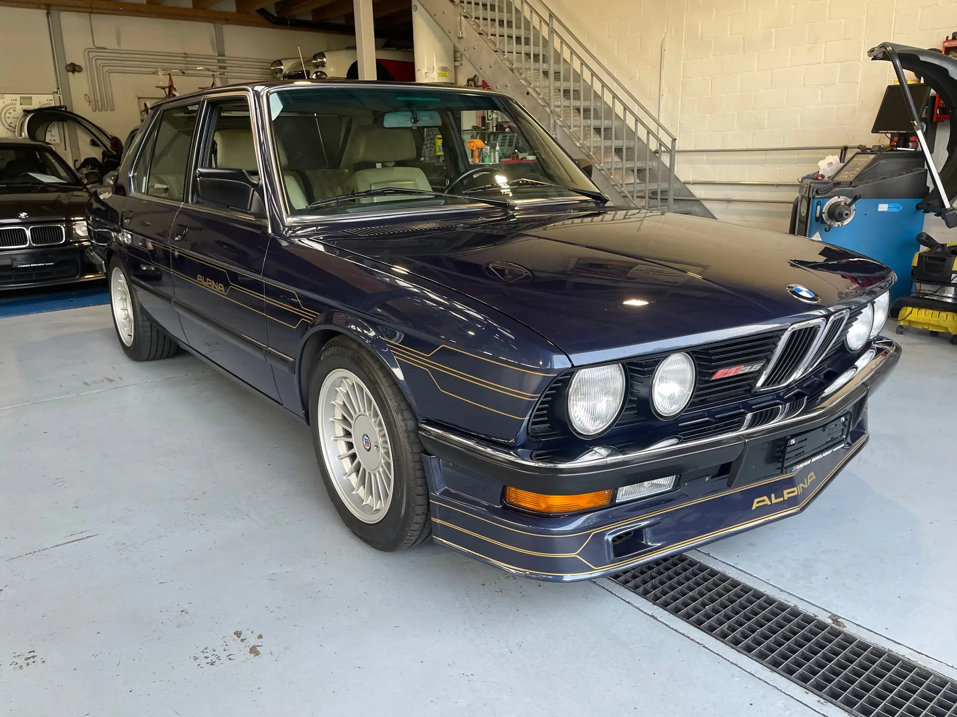 BMW-Alpina B10 1987 — Berline sportive légendaire, 265 ch, historique sans sinistre