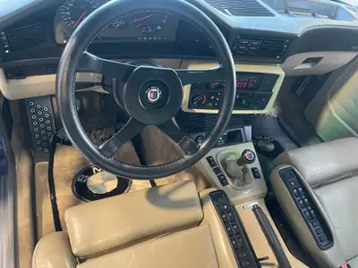 BMW-Alpina B10 1987 — Berline sportive légendaire, 265 ch, historique sans sinistre — Armaturenbrett