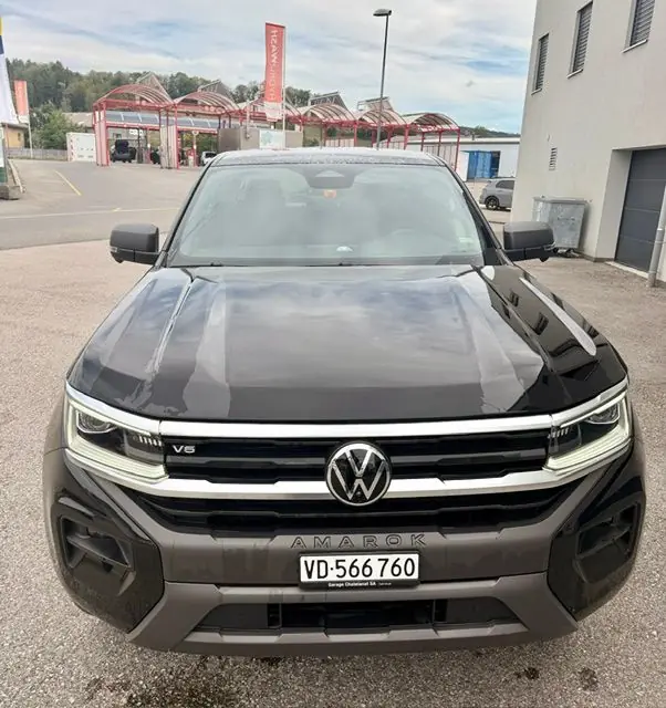 Volkswagen Amarok 2025 occasion Savigny — 1
