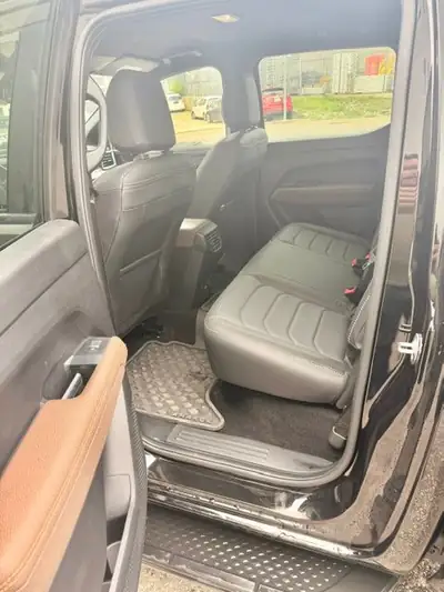 VW Amarok 3.0 TDI 240 PanAmericana — Pick-up robuste, 26'000 km seulement — Thumbnail 8