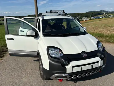 Fiat Panda Cross 0.9 TwinAir Turbo 4x4 — Petit SUV robuste, faible kilométrage — Armaturenbrett