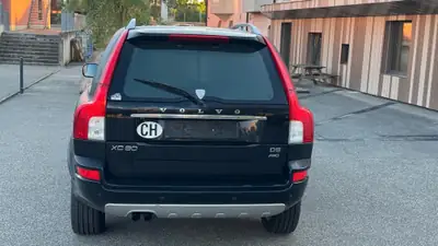 Volvo XC90 2.4 D5 Executive 7 places — SUV premium diesel AWD, 195000 km — détail