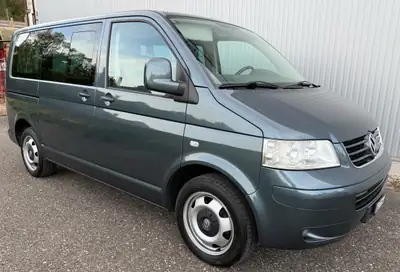 VW T5 2.5 TDI 131 — Utilitaire polyvalent, sans sinistre, équipé Navi — cruscotto